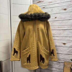 Coldwater Creek Wolf Coat Jacket Tan Faux Suede Lined Full Zip Fur Hooded Medium
